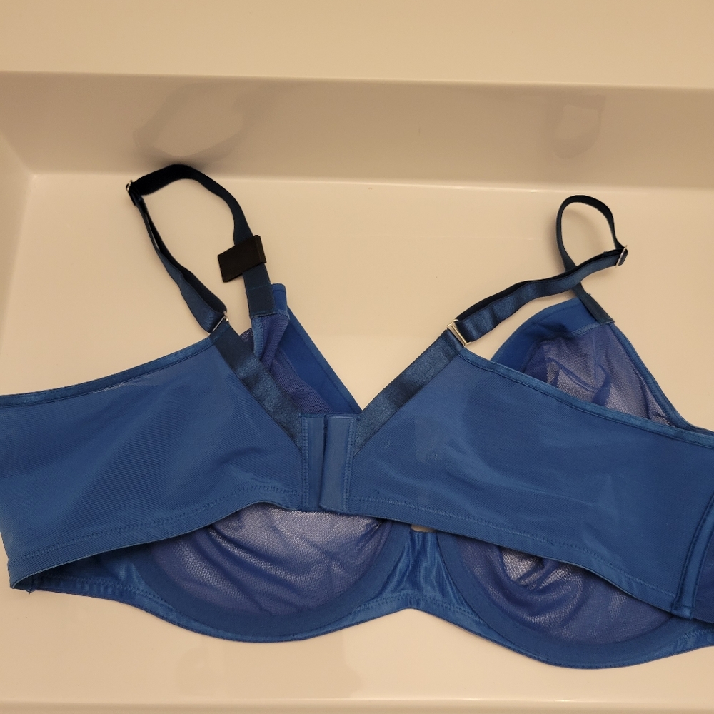 Curvy Couture Bra 42D - Picture 5 of 5